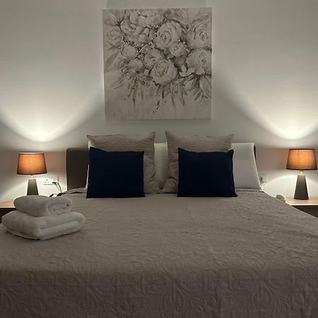 3 Bedroom Seaside Luxury Accommodation - Sleeps 8 خليج سانت بول المظهر الخارجي الصورة