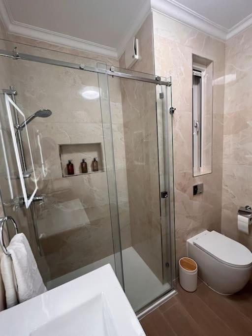 3 Bedroom Seaside Luxury Accommodation - Sleeps 8 خليج سانت بول المظهر الخارجي الصورة