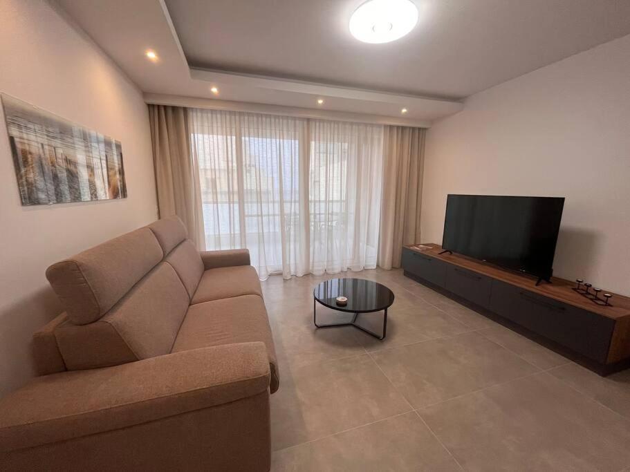 3 Bedroom Seaside Luxury Accommodation - Sleeps 8 خليج سانت بول المظهر الخارجي الصورة